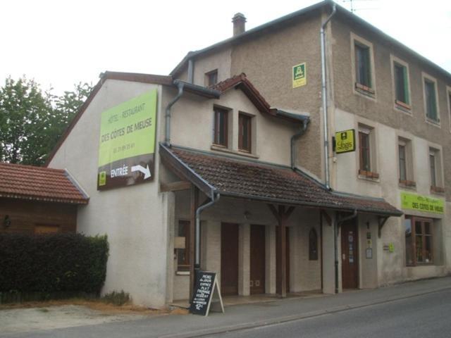 Hotel Des Cotes De Meuse Saint-Maurice-sous-les-Côtes エクステリア 写真